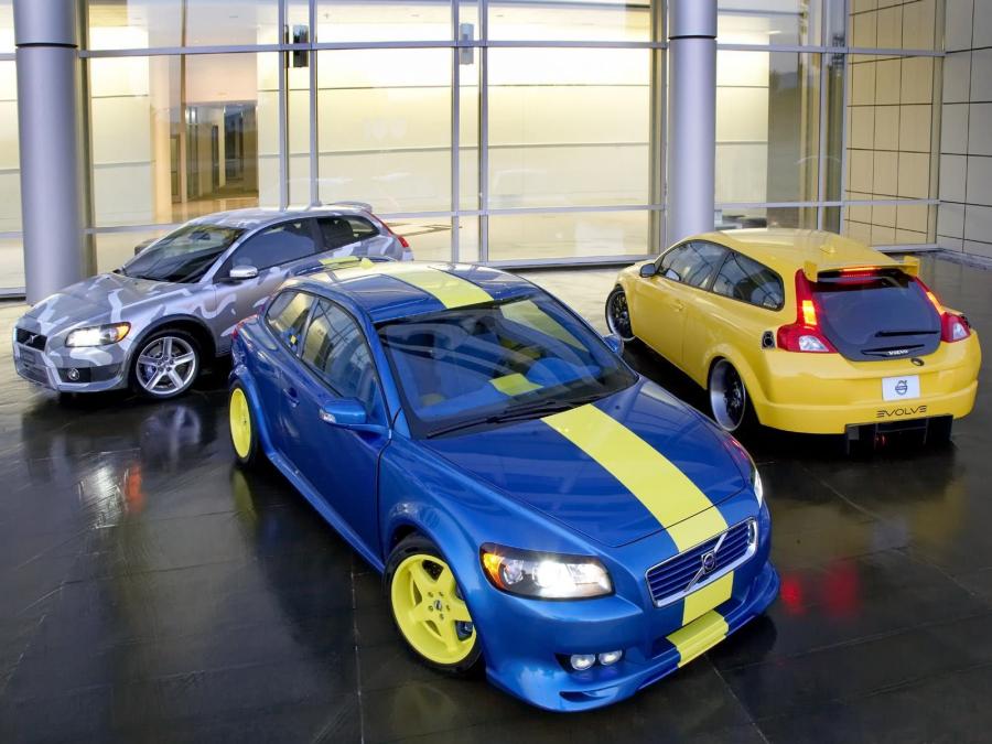  Volvo iPd C30 Concept 2006 года  (фото 5 из 21)